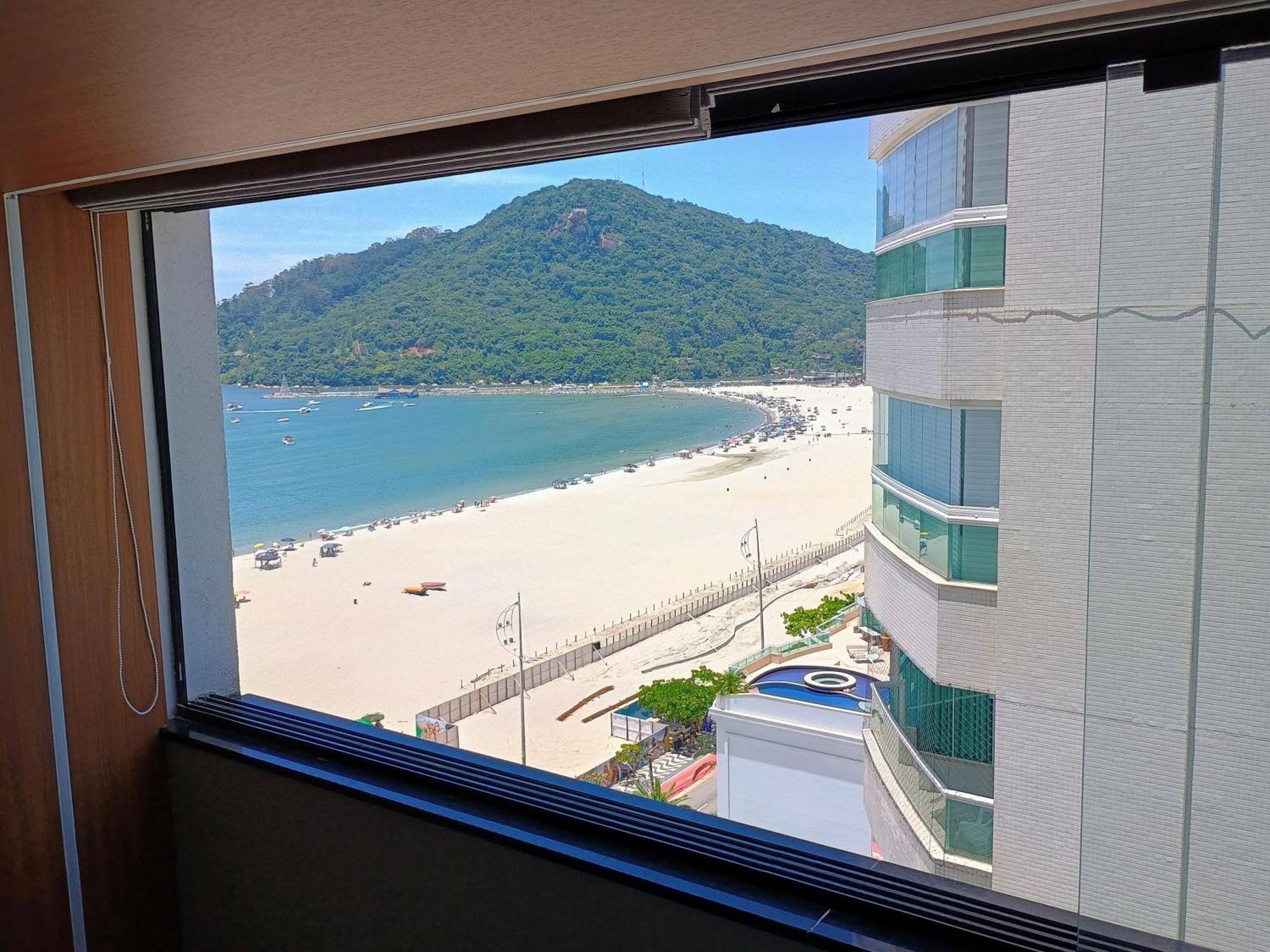Excelente Ap Pe Na Areia Vista Mar Lejlighed Balneário Camboriú Eksteriør billede