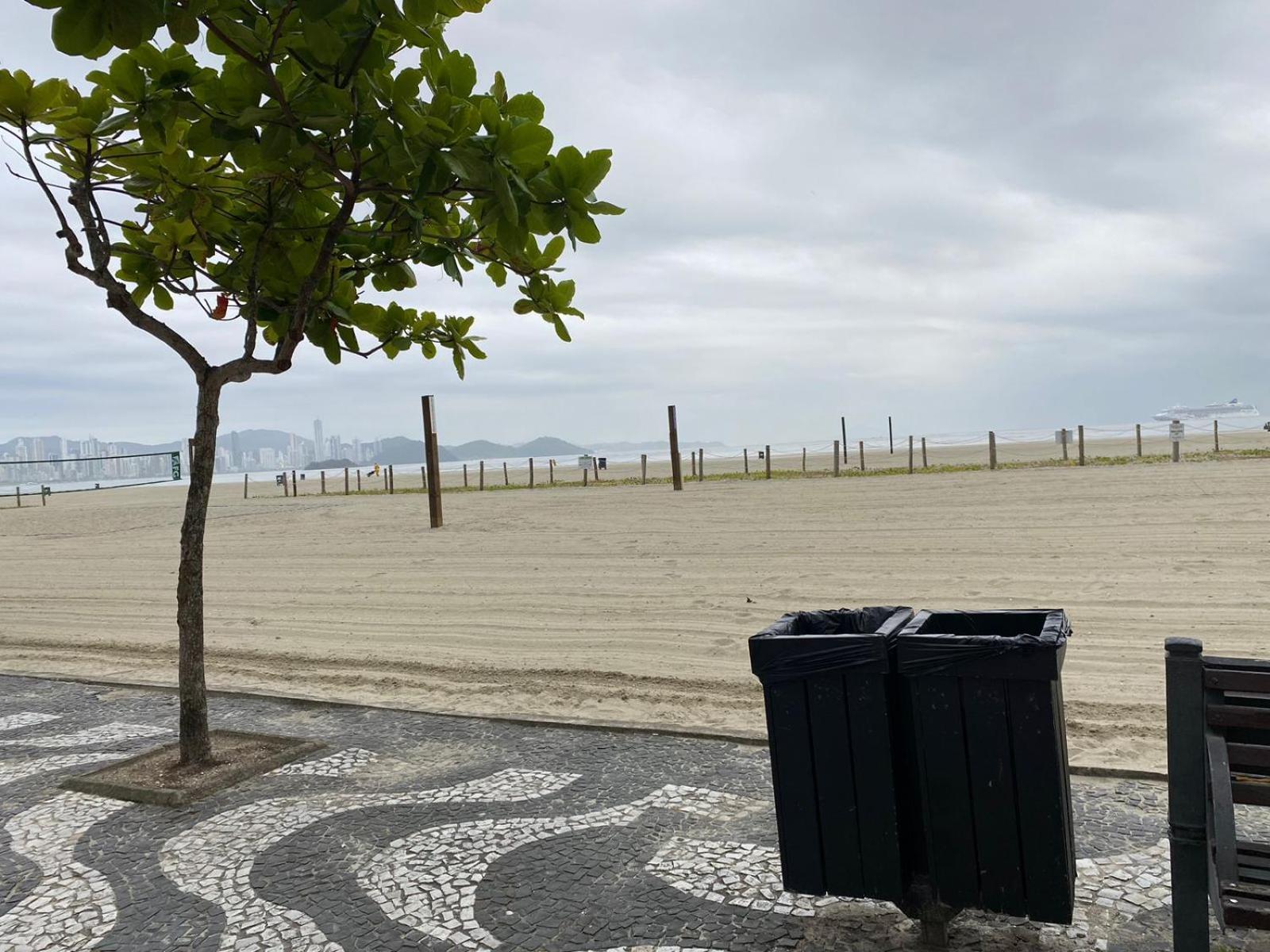 Excelente Ap Pe Na Areia Vista Mar Lejlighed Balneário Camboriú Eksteriør billede